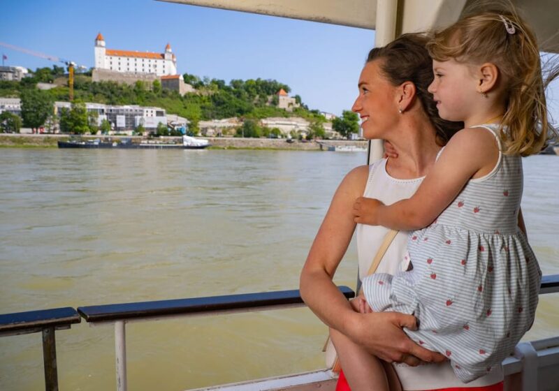 Bratislava: Sightseeing Bus Tour and City Cruise - Tour Languages and Accessibility