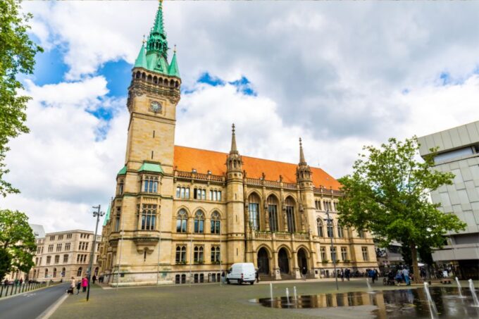 Braunschweig: Scavenger Hunt Self-Guided Walking Tour - Frequently Asked Questions