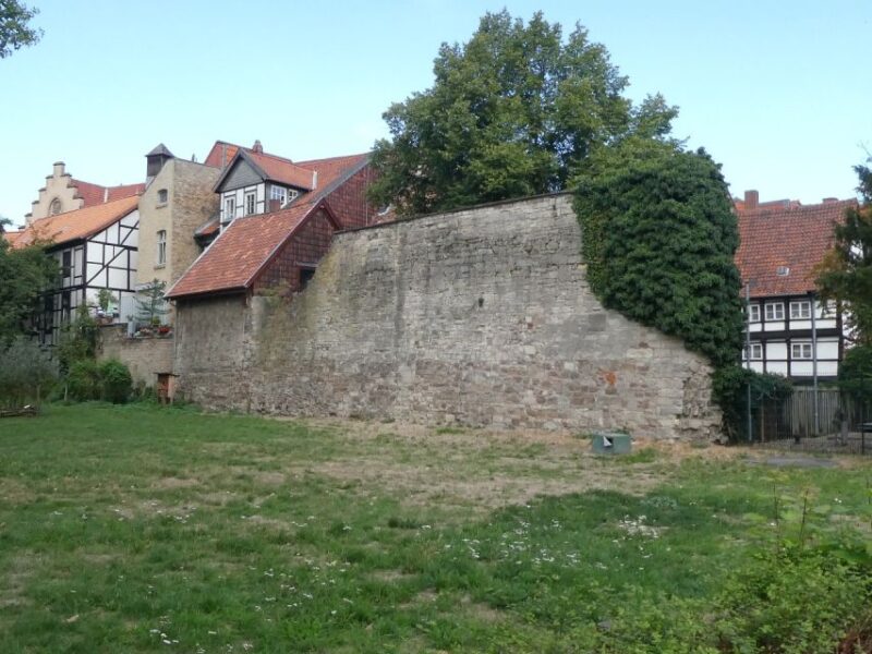 Braunschweig: Witches and Beguines Private Tour - Important Information