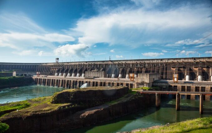 Brazilian Falls, Bird Park and Itaipu Dam - Iguazu National Park