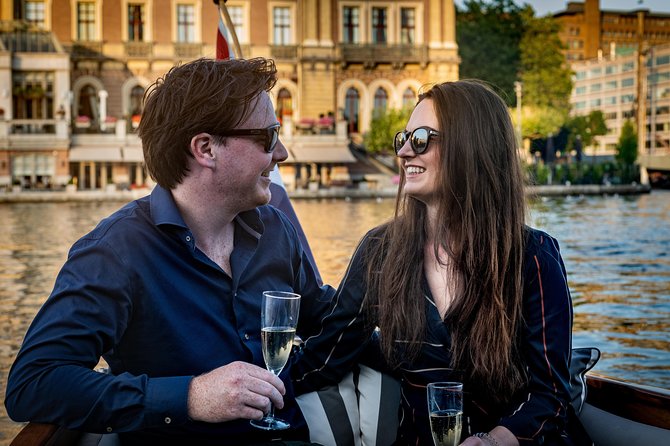 Breakfast Cruise Amsterdam on a Luxury Private Boat - Order a La Carte on Board - Overview of the Breakfast Cruise