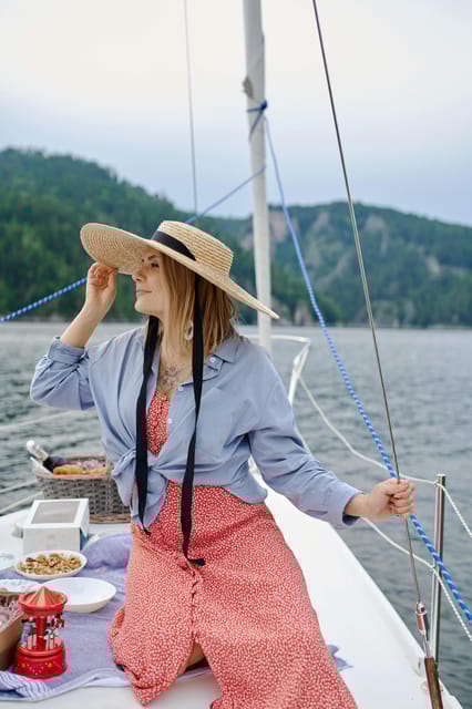Bregenz: Motorboat & Picknick Tour - Youll Love - Participant Restrictions