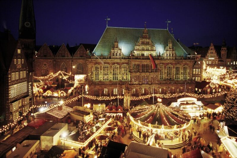 Bremen: Fairy Tale Christmas Guided Walking Tour in English - UNESCO World Heritage Landmarks