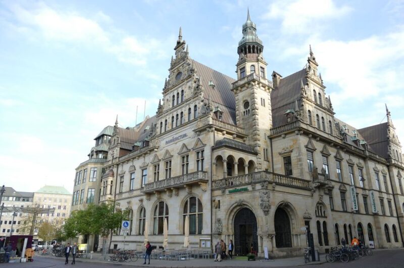 Bremen: Outdoor Escape Game in the Old Town - Experience Highlights