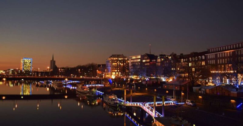Bremen: Private Christmas Market Tour - Key Points