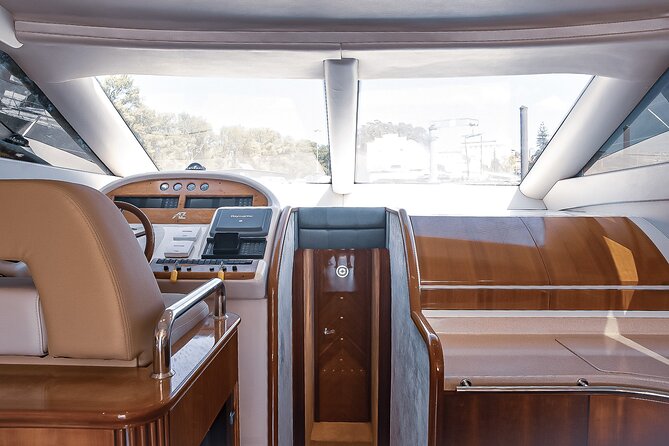 BRIDGES EXPERIENCE 2h-Private Yacht Tour in the City of Porto - Notable Bridges Passage