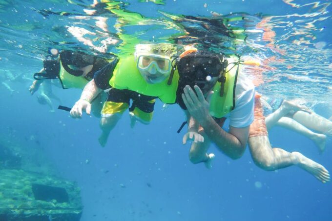 Bridgetown: Carlisle Bay Turtle and Shipwreck Boat Cruise - Booking and Cancellation Details