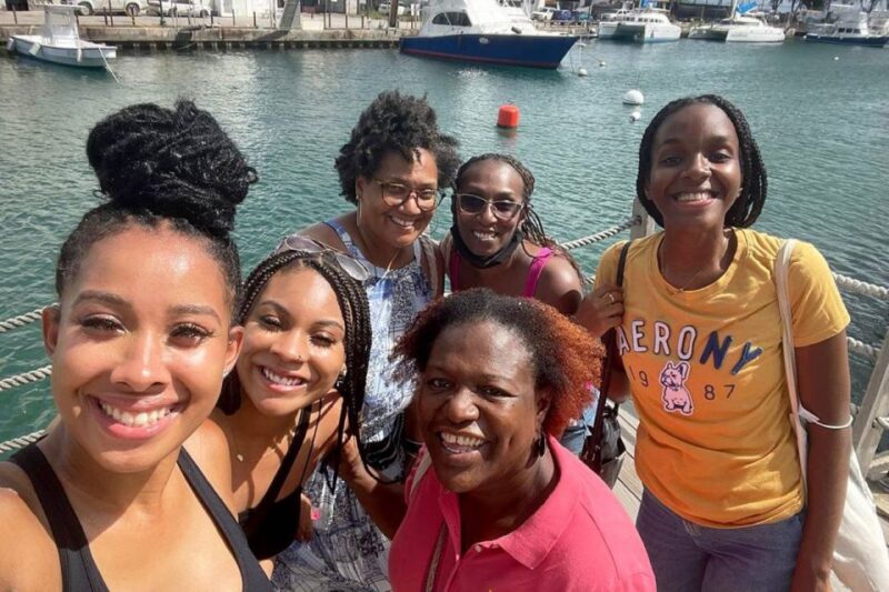 Bridgetown: Historic Guided Walking Tour - Colonial Sites and Local Refreshments