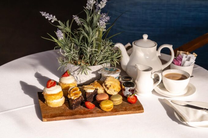 Brighton: View I360 Ticket and Cream Tea - Accessibility and Security