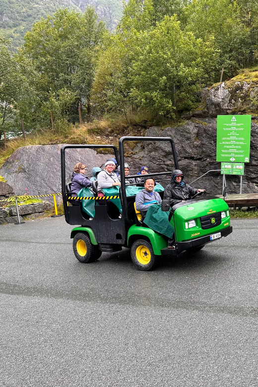 Briksdal Glacier and Loen Skylift Tour With Transfer - Key Points