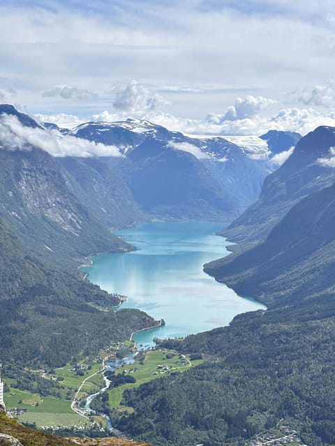Briksdal Glacier and Loen Skylift With Picnic Lunch 2025 - Frequently Asked Questions