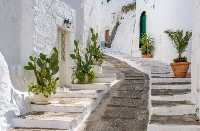 Brindisi: Alberobello, Locorotondo, and Ostuni With Aperitif - Frequently Asked Questions