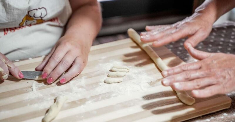 Brindisi: Cookingclass and Lunch With a Certified Home Cook - Key Points