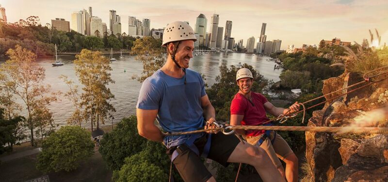 Brisbane: Abseiling at Kangaroo Point Cliffs - Safety and Equipment