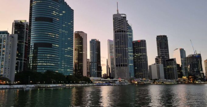Brisbane: Evening River Cruise at Sunset - Recommended Attire and Essentials