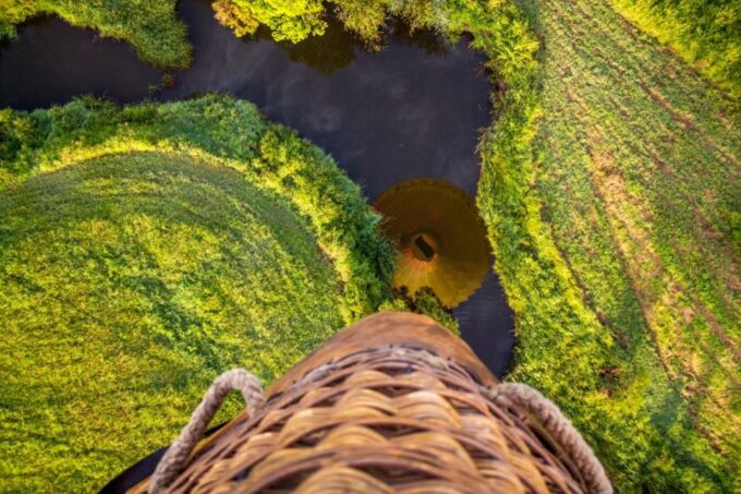 Brisbane: Hot Air Balloon Flight With Vineyard Breakfast - Post-Flight Activities