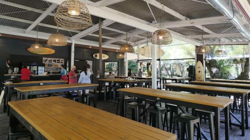 Brisbane: Island Pub Crawl with Lunch and High-Speed Boat - Key Points