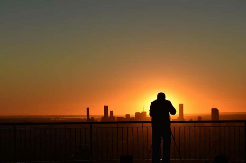 Brisbane: Private Brisbane Night Tour with Stops - Scenic Drive Through Brisbane’s Heart