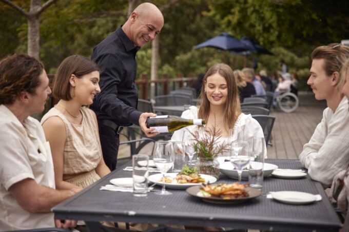 Brisbane: Sirromet Winery Tour With Tasting & 2-Course Lunch - Recap