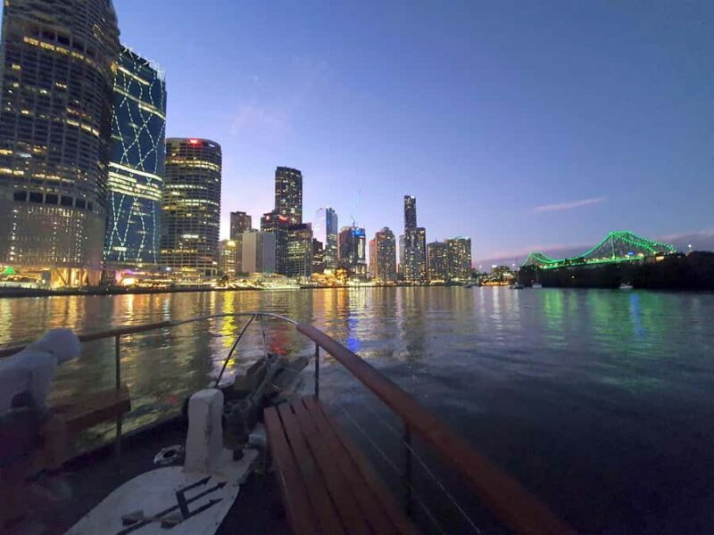 Brisbane: Sunset City Lights Cruise 5.30pm or 6pm *seasonal - A Closer Look at This Brisbane Sunset Cruise