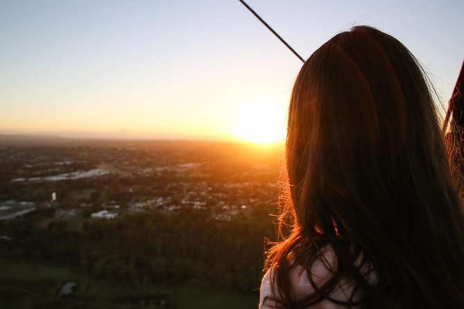 Brisbanes Closest Hot Air Balloon Flights - City & Country Views - 1 Hr Flight! - Sparkling Wine Toast & Breakfast