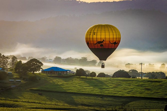 Brisbanes Closest Hot Air Balloon Flights - City & Country Views - 1 Hr Flight! - Transport and Commemorative Keepsakes