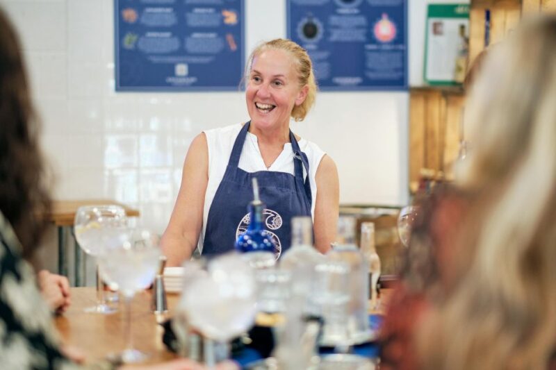 Bristol: 6 Oclock Gin Cocktail Masterclass at The Glassboat - Duration and Schedule