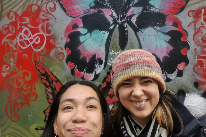 Bristol Banksy Street Art Graffiti Quest Experience - Navigating the Quest