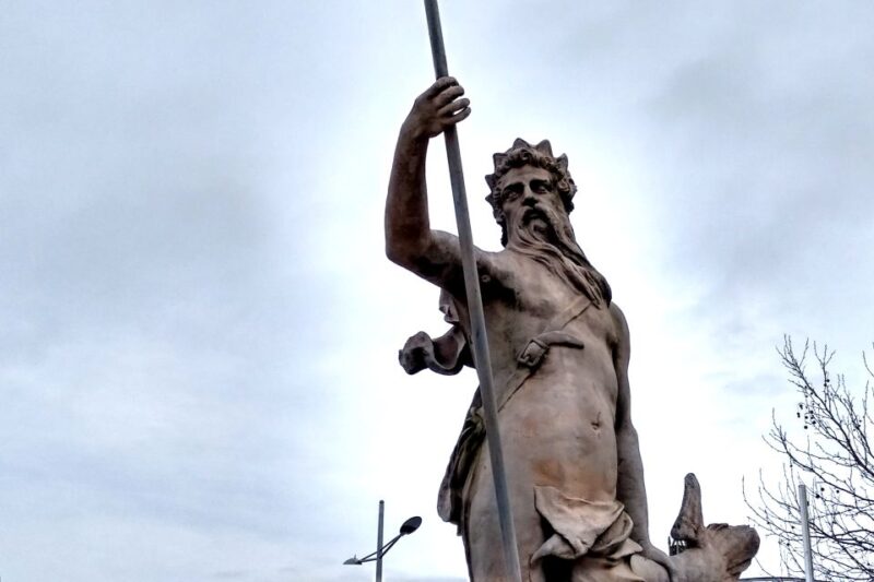 Bristol: Self-Guided Smartphone Treasure Hunt - Step-by-Step Treasure Hunt