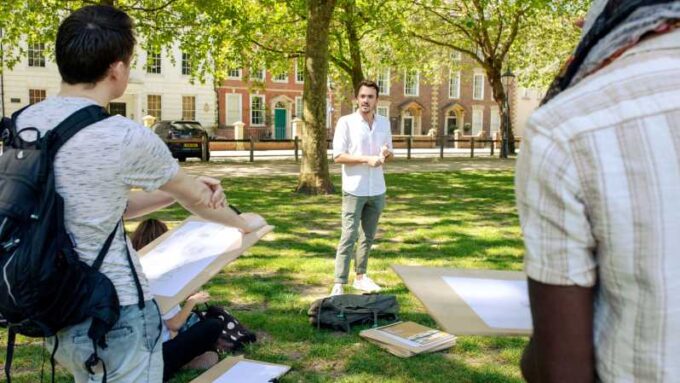 Bristol Sketching Tour for Beginners and Improvers - Frequently Asked Questions