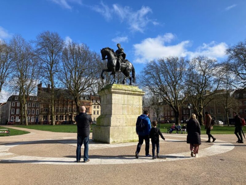 Bristol: The Harboursides Hidden History Audio Tour - Uncovering the Secrets of Alleyways and Vaults