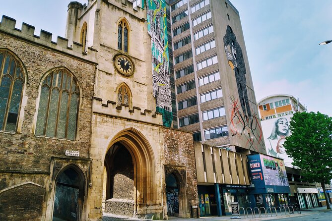 Bristols Brilliant Pubs: A Self-Guided GPS Audio Tour of the Old City - Highlights of Bristols Vibrant Pub Scene