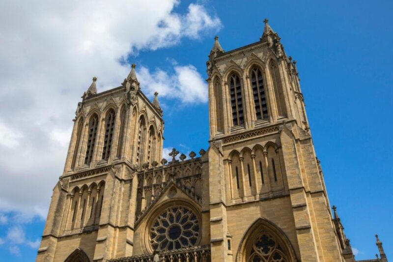Bristol's Historic Highlights: A Timeless Journey - Queen Square and Georgian Architecture