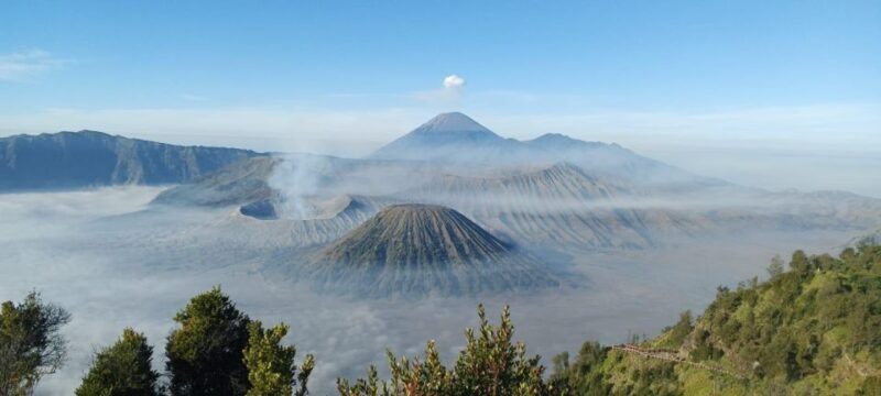 Bromo Ijen Tour From Surabaya 3 Days 2 Night - Included in the Tour