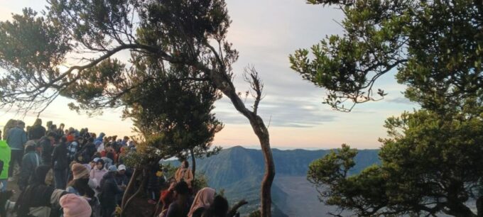 Bromo Ijen Tour From Surabaya 3 Days 2 Night - Travel Insurance and Cancellation Policy