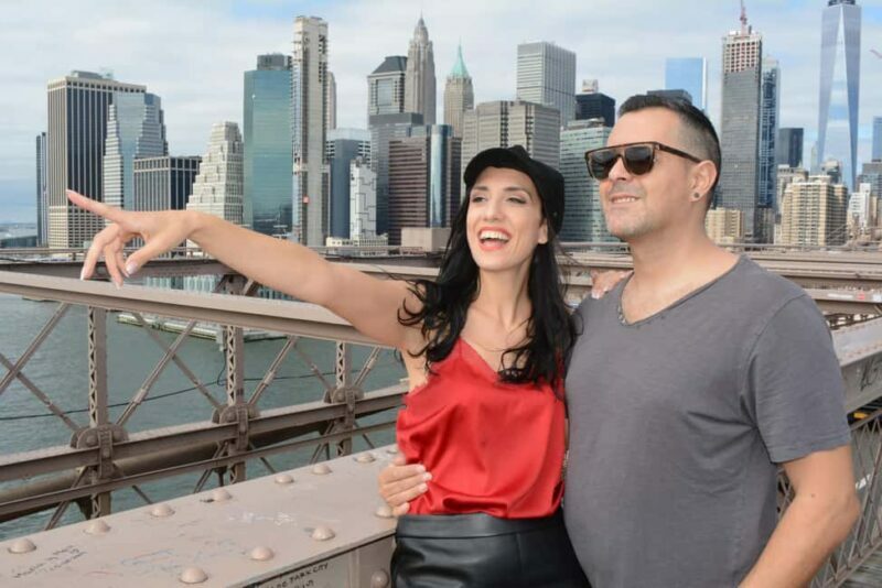 Brooklyn Bridge & Neighborhoods 2-Hour Photo Shoot Tour - Key Points