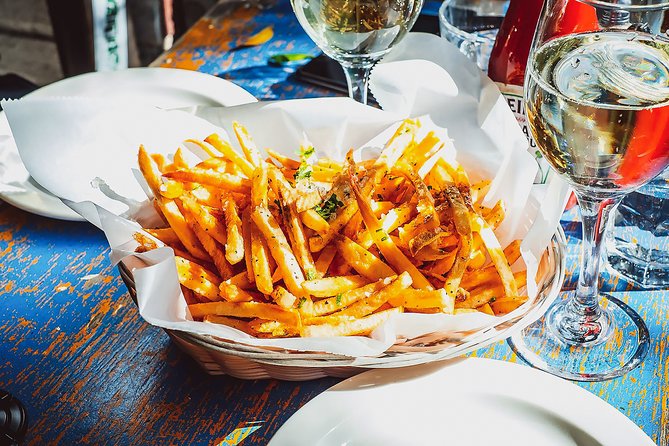 Brooklyn Food, History and Culture Tour With Local Expert - Exploring Diverse Neighborhoods