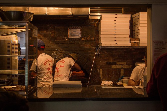 Brooklyn Pizza and Breweries Tour With a Local: Private & Personalized - Local Pizzerias