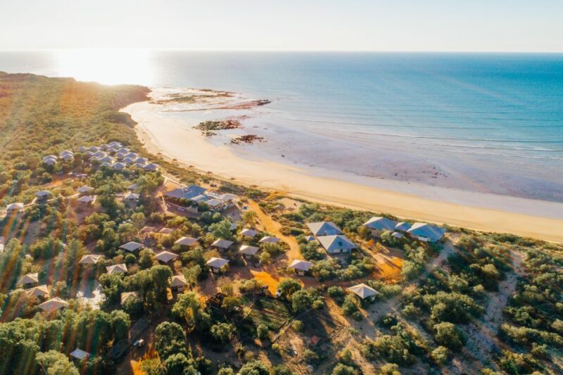 Broome: Edgar Ranges, Eco Beach & Lunch Helicopter Tour - Accessibility and Group Size