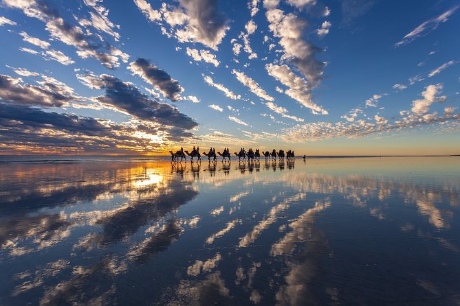 Broome Pre-Sunset Camel Tour 30 Minutes - Capturing Memorable Moments
