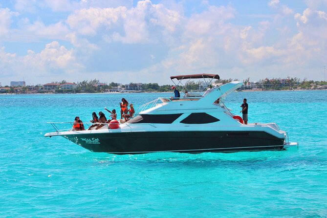 Brown Big Yacht 48ft Rental up to 15 Pax - Yacht Features and Amenities