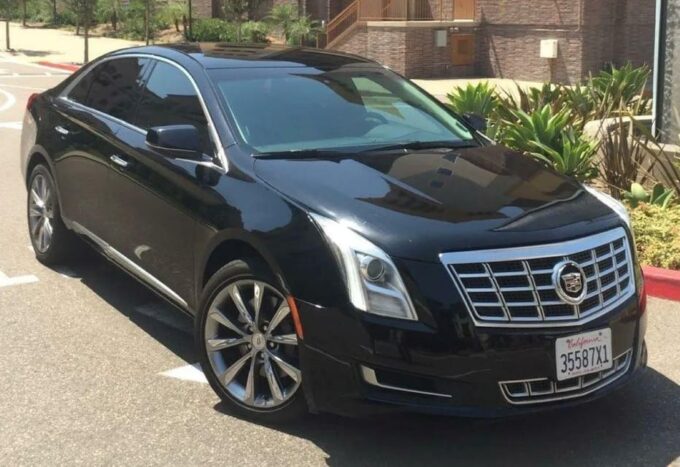 Brown Field Municipal Airport: Shuttle Service to Carlsbad - Reliable and Professional Service