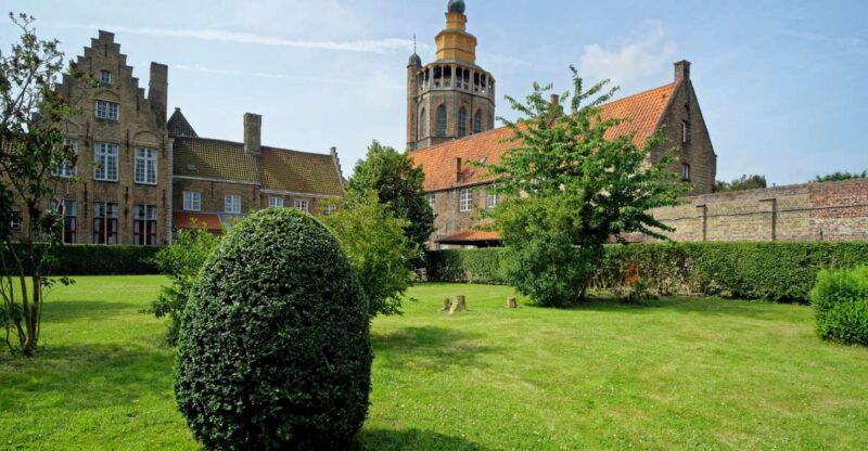 Bruges: Adornesdomain and Jerusalem Chapel Entry Tickets - Key Points