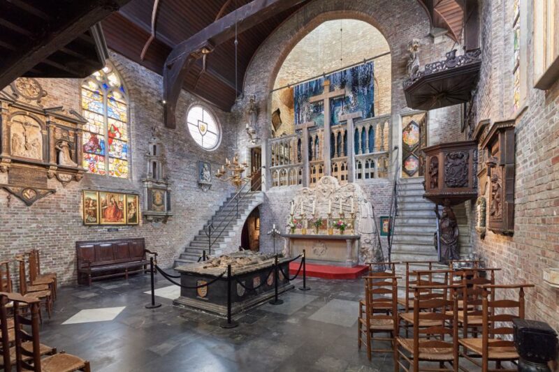 Bruges: Adornesdomain and Jerusalem Chapel Entry Tickets - Historical Context