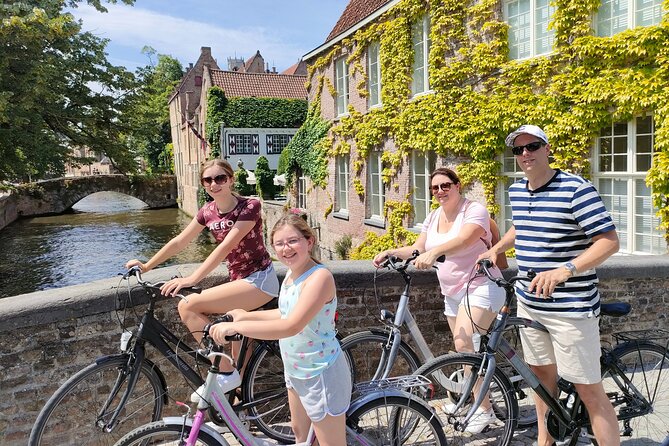 Bruges by Bike, Secret Corners, Street Art and Chocolate! - Booking and Cancellation Information