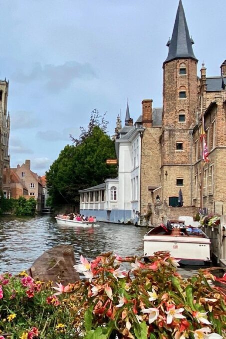 Bruges Day Tour From Paris Lunch Boat Beer Chocolate - Tour Highlights