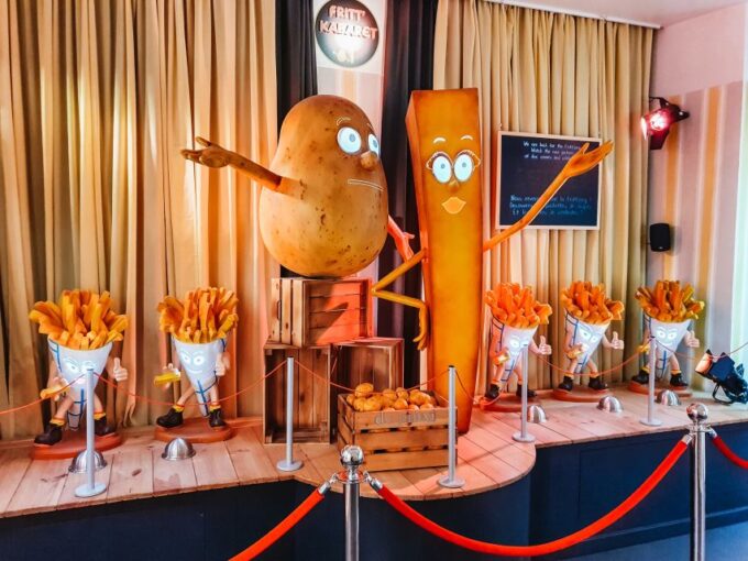 Bruges: Frietmuseum Entry Ticket - Journey of Belgian Fries
