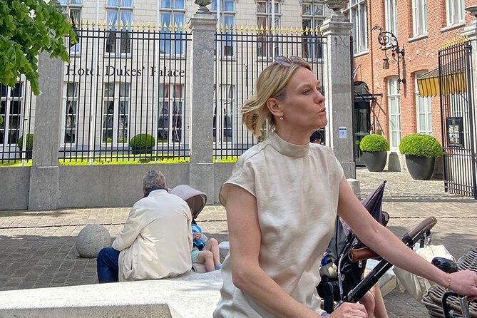 Bruges, Guided Retro Biketour: Highlights and Hidden Gems - Guided Tour of City Highlights