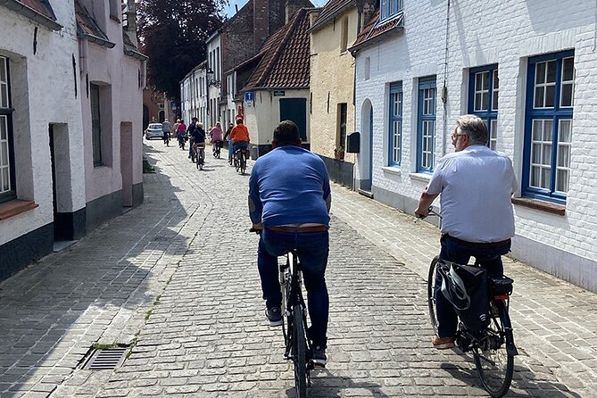 Bruges, Guided Retro Biketour: Highlights and Hidden Gems - Traveler Reviews and Ratings