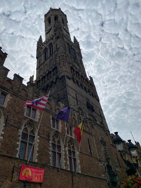 Bruges Guided Walking Tour: Stories, Mysteries and People - Unique Features